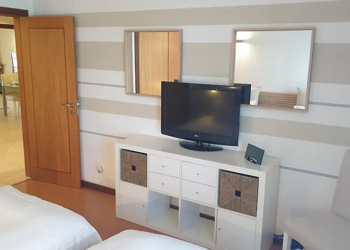 Vilamoura Paradisus Laguna With Patio And Pool *